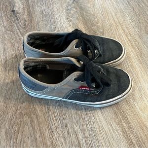 Levi’s sneakers